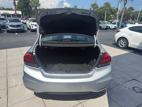 Used 2015 Honda Civic SE image 8