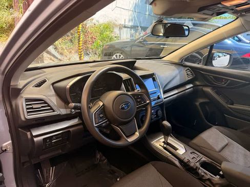 Used 2019 Subaru Impreza 2.0i Premium AWD/4WD image 2