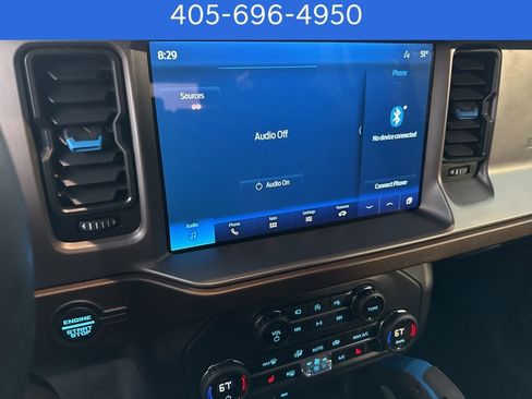 Used 2023 Ford Bronco Outer Banks w/ Sasquatch Package image 12