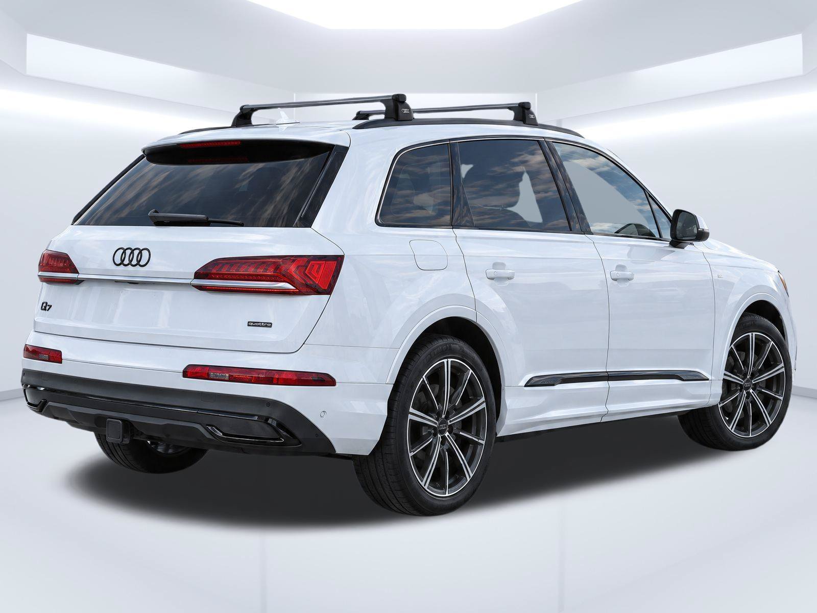 Used 2021 Audi Q7 3.0T Premium Plus w/ Executive Package AWD/4WD image 8