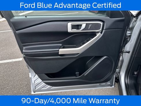 Certified 2022 Ford Explorer XLT w/ Equipment Group 202A AWD/4WD image 14