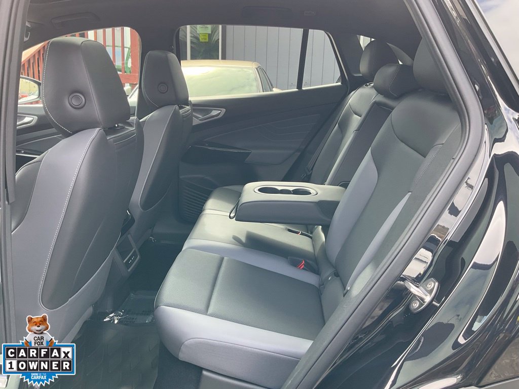 Used 2023 Volkswagen ID.4 Pro S AWD/4WD image 32