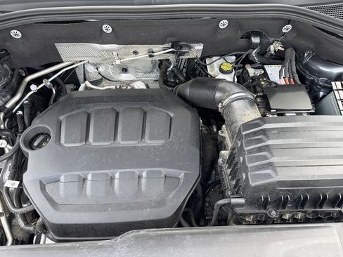 Used 2024 Volkswagen Atlas SE FWD image 33