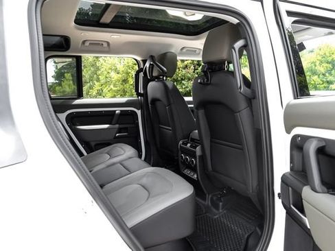 New 2026 Land Rover Defender 110 S AWD/4WD image 47