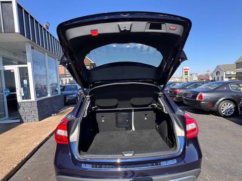 Used 2019 Mercedes-Benz GLA 250 4MATIC image 31