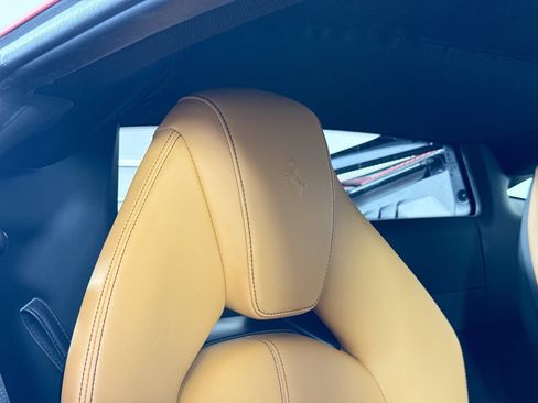 Certified 2020 Ferrari F8 Tributo RWD image 23
