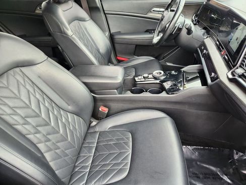 Used 2023 Kia Sportage X-Line image 4