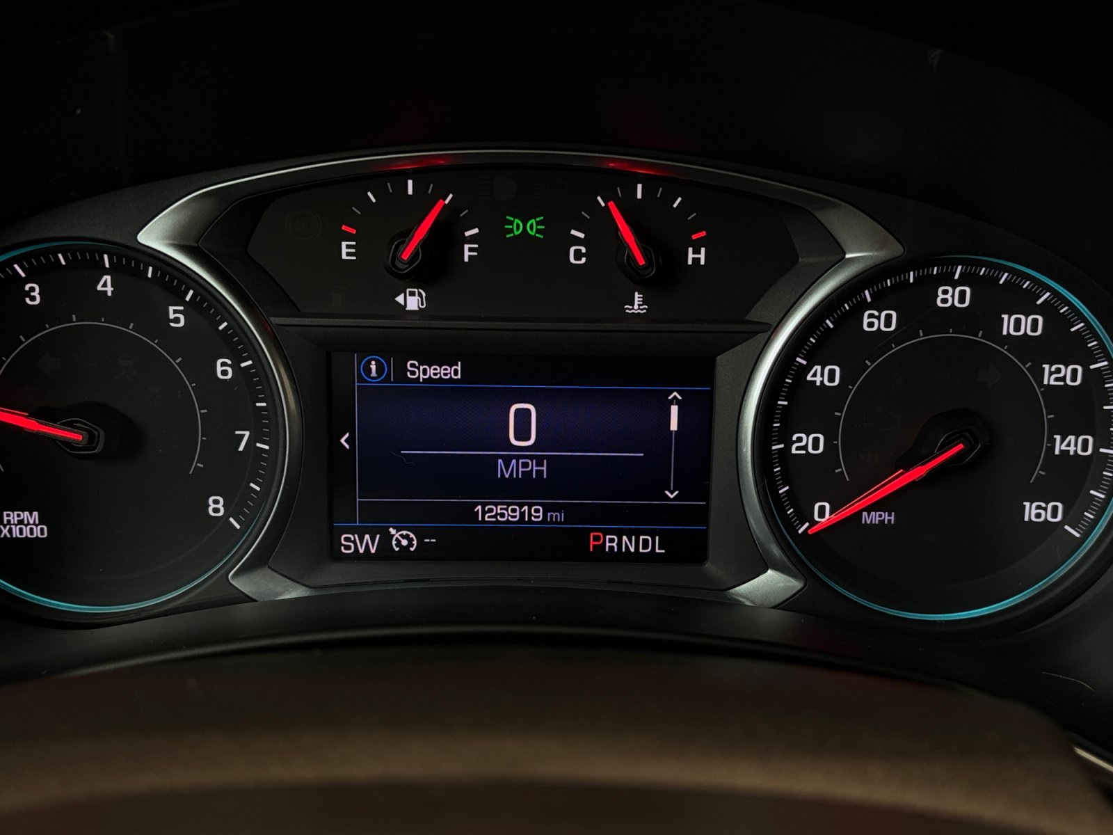 Used 2021 Chevrolet Equinox LT w/ Driver Convenience Package AWD/4WD image 19