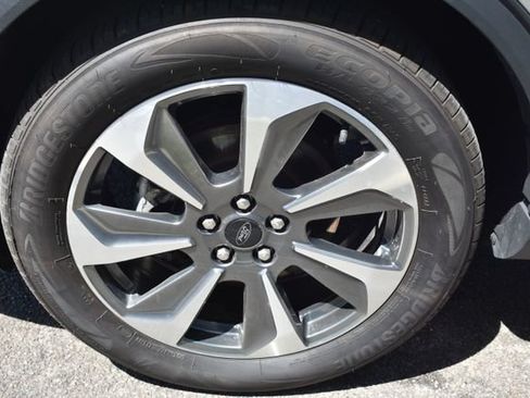 Used 2023 Ford Escape Platinum AWD/4WD image 50