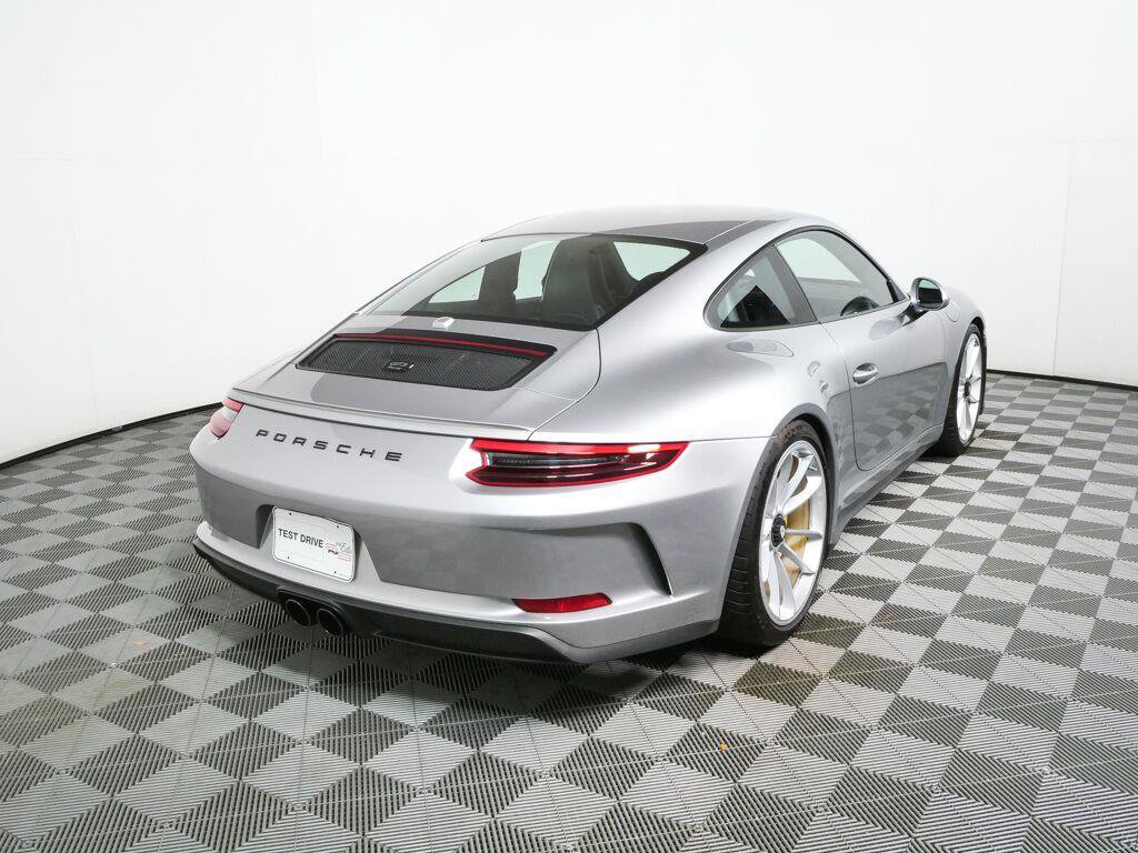 Certified 2018 Porsche 911 GT3 RWD image 25