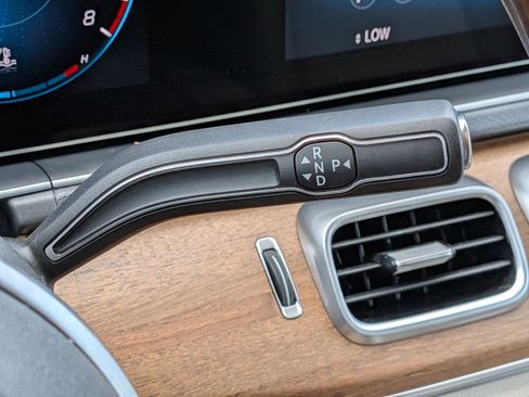 Certified 2020 Mercedes-Benz GLE 350 image 28