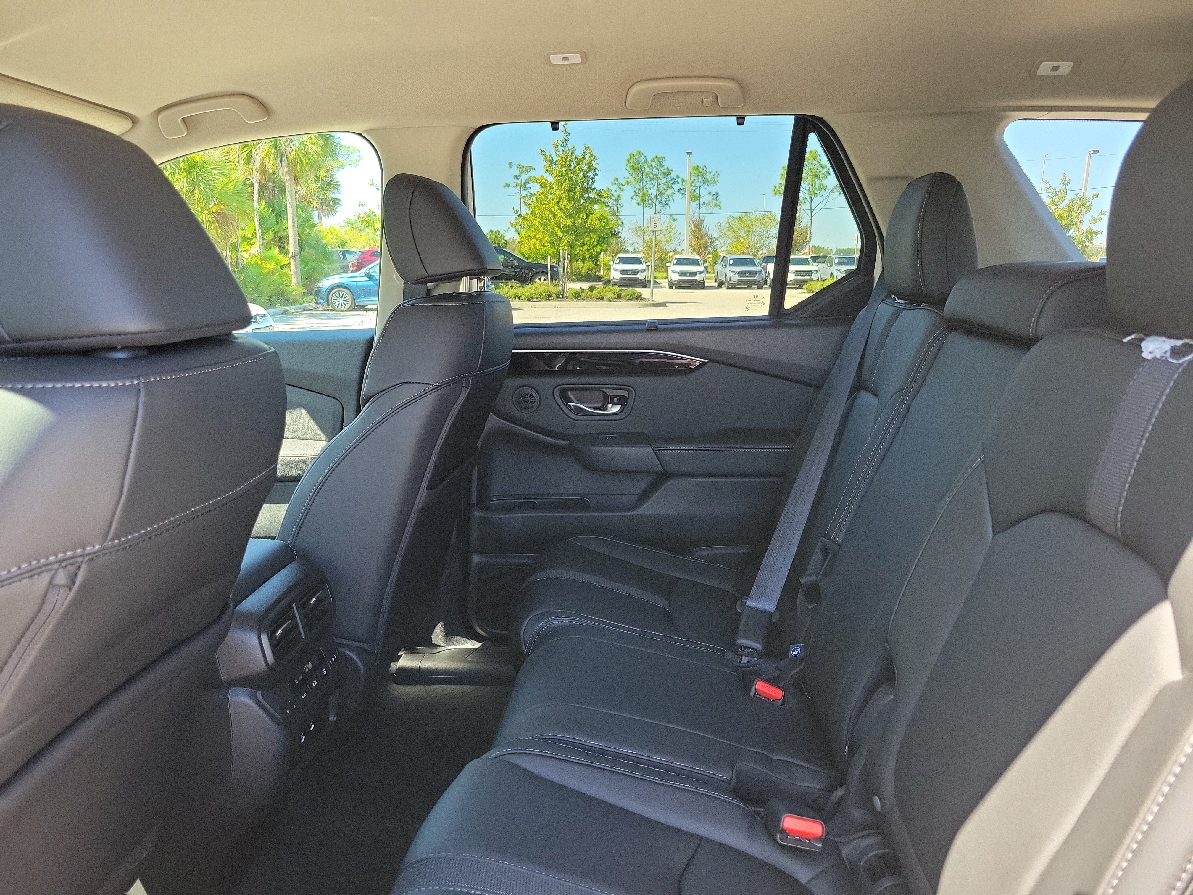 New 2026 Honda Pilot EX-L image 16