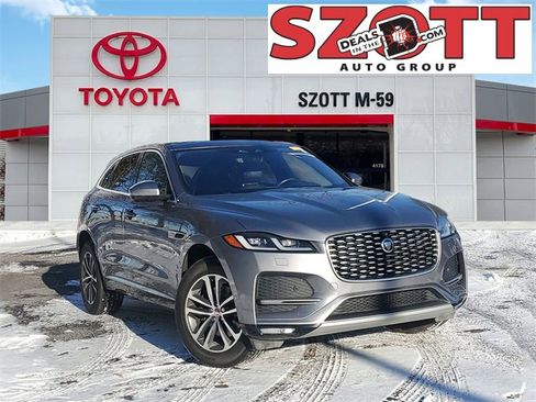 Used 2021 Jaguar F-PACE S image 1