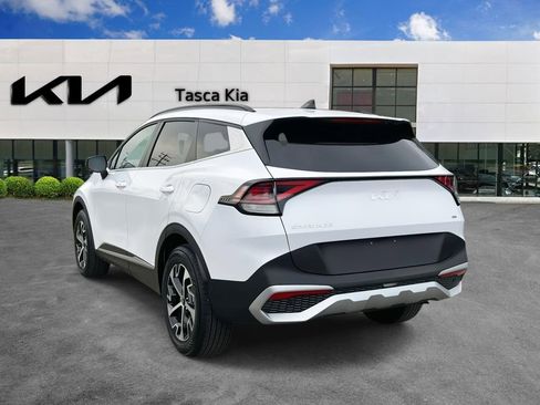 Used 2025 Kia Sportage EX w/ Premium Package image 4