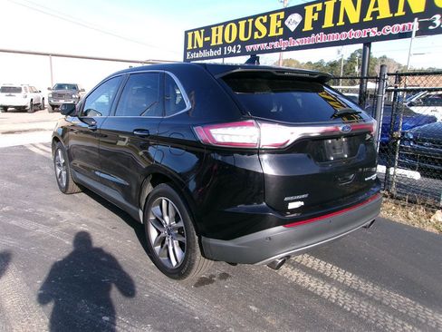 Used 2018 Ford Edge Titanium w/ Equipment Group 301A image 12