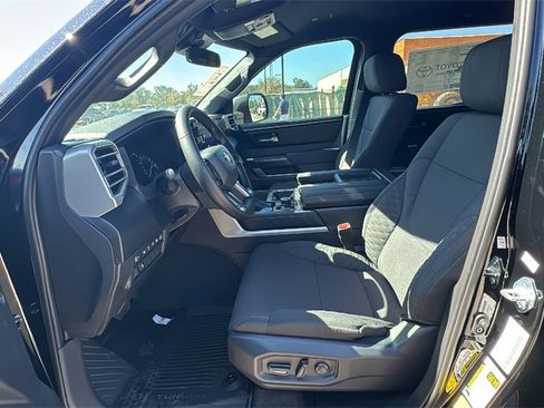 New 2026 Toyota Tundra SR5 image 18
