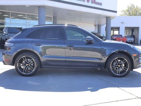 Used 2020 Porsche Macan S AWD/4WD image 7