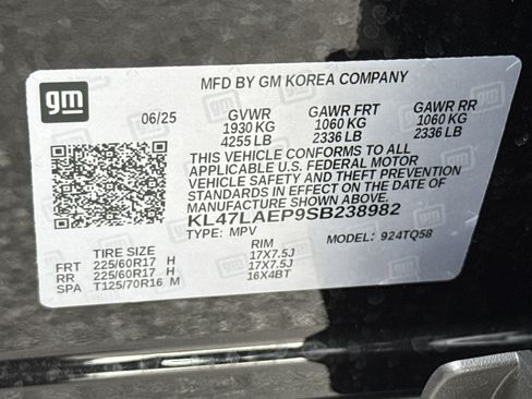 Used 2025 Buick Envista Preferred w/ Convenience I Package image 33