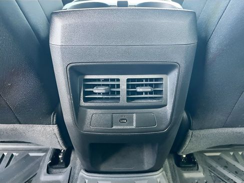 Used 2026 Chevrolet Colorado LT w/ Advanced Trailering Package AWD/4WD image 25