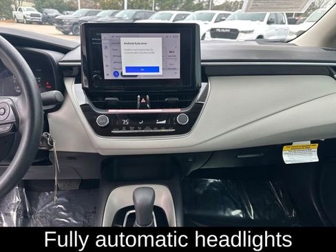 Used 2026 Toyota Corolla LE image 13