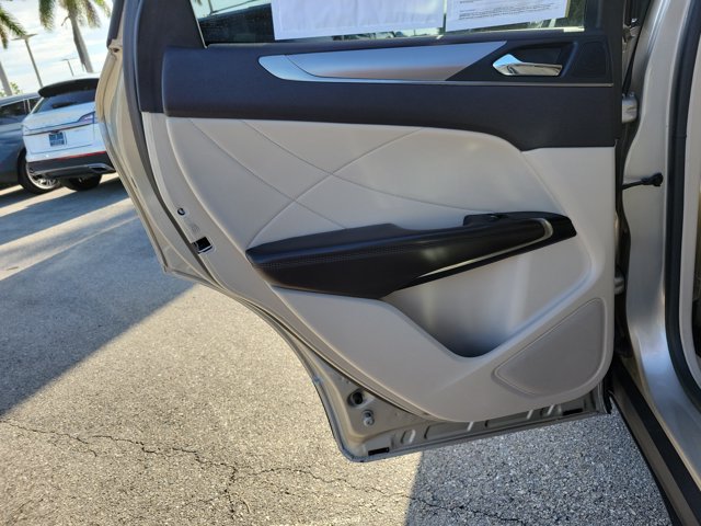 Used 2017 Lincoln MKC Premiere AWD/4WD image 15