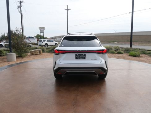 Certified 2025 Lexus RX 350 Premium Plus image 3