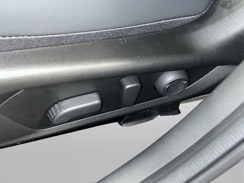 New 2026 Subaru Crosstrek 2.5i Limited w/ Crosstrek Mirror Package image 35