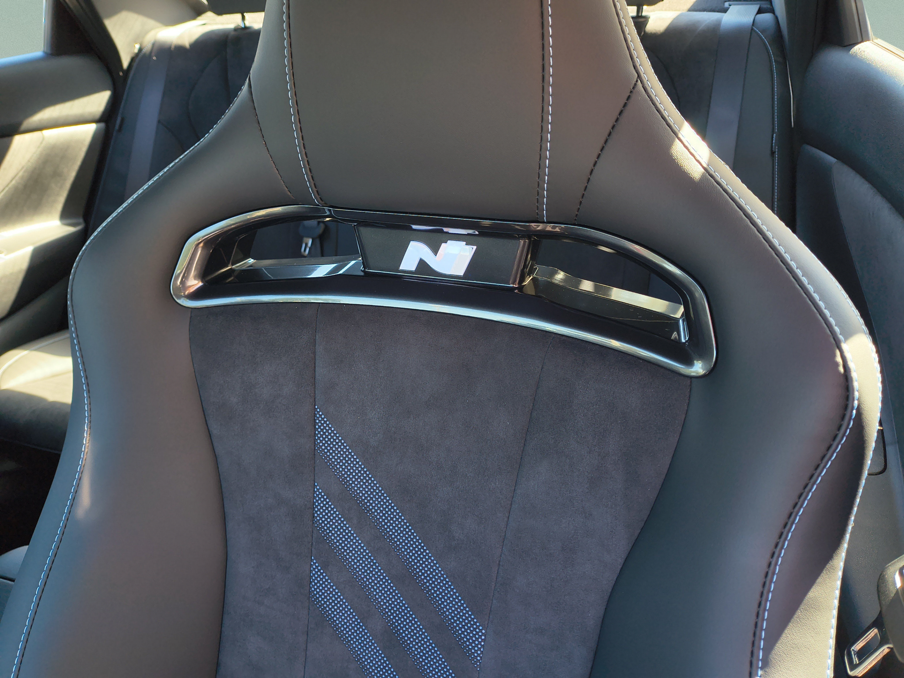 New 2026 Hyundai Elantra N FWD image 19