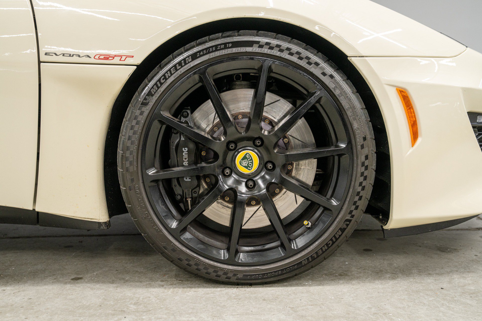 Used 2020 Lotus Evora RWD image 39