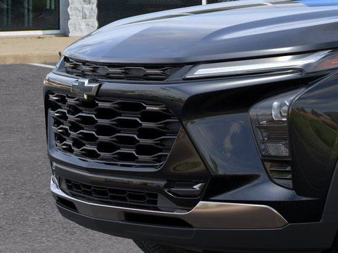 New 2026 Chevrolet Trax ACTIV w/ Sunroof Package FWD image 13