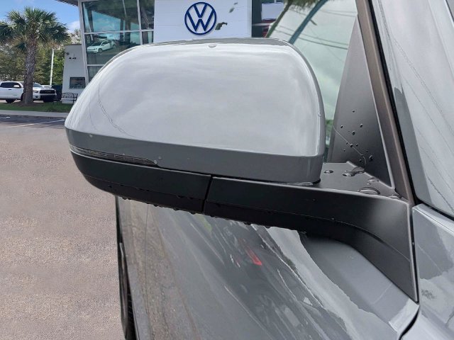 New 2026 Volkswagen Atlas SE FWD image 12