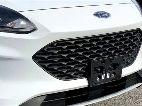 Certified 2022 Ford Escape S FWD image 26