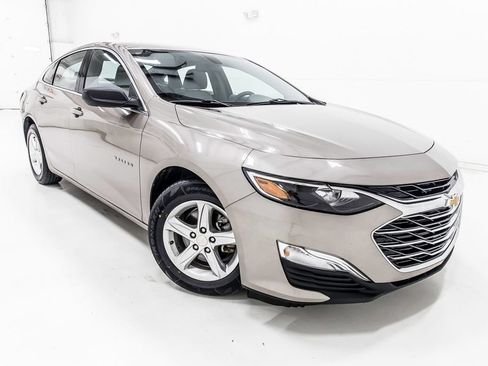 Used 2022 Chevrolet Malibu LS FWD image 8