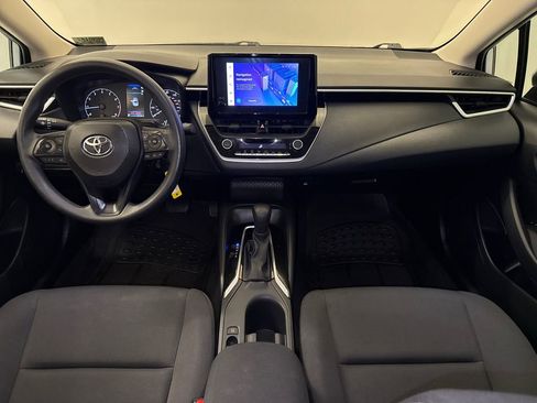 Used 2023 Toyota Corolla LE FWD image 12