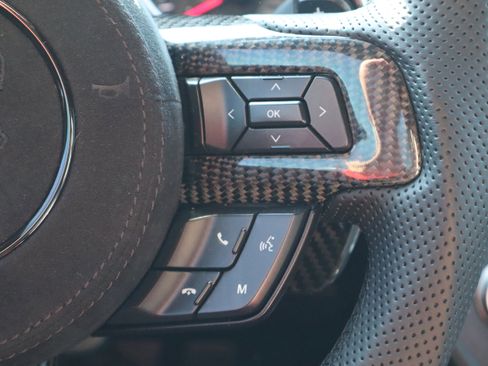 Used 2022 Ford Mustang GT image 18