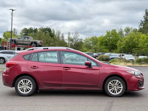 Used 2018 Subaru Impreza 2.0i Premium w/ Popular Package #2 AWD/4WD image 6