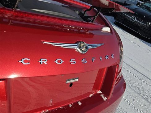 Used 2006 Chrysler Crossfire Limited image 21