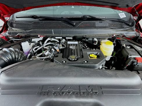 New 2026 RAM 3500 Laramie AWD/4WD image 17