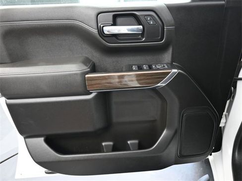 Used 2022 Chevrolet Silverado 1500 RST w/ Redline Edition image 12