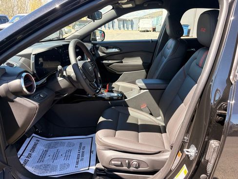 New 2026 Chevrolet Trax RS FWD image 7