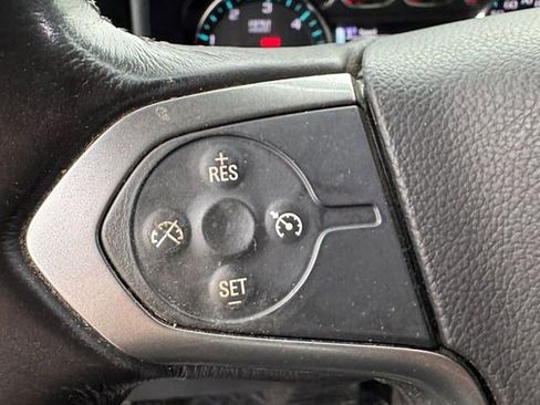 Used 2018 Chevrolet Silverado 1500 LT w/ LT Eassist Package image 7