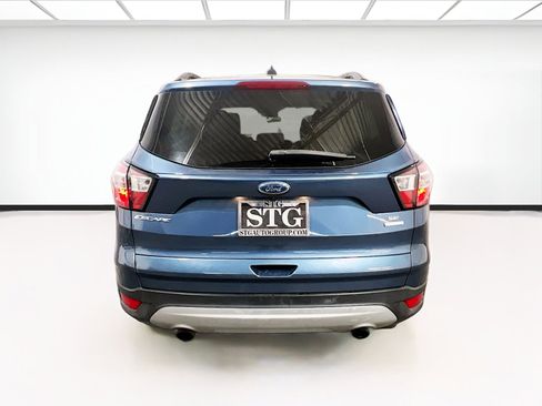 Used 2018 Ford Escape SE image 5
