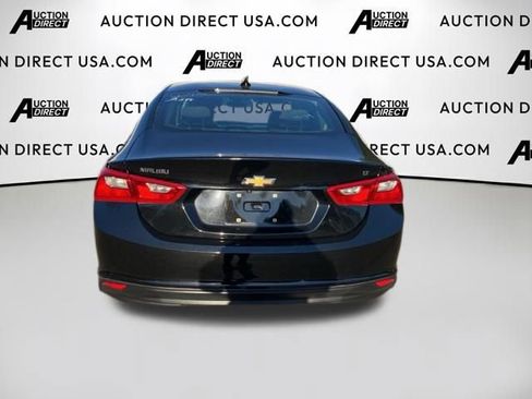 Used 2018 Chevrolet Malibu LT image 9