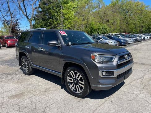 Used 2014 Toyota 4Runner Limited AWD/4WD image 3