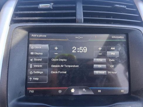 Used 2012 Ford Edge SEL image 33