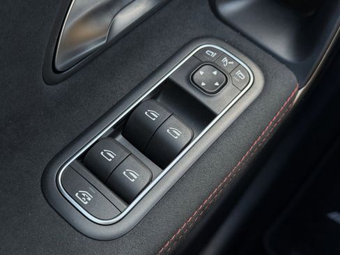 Certified 2025 Mercedes-Benz CLA 250 4MATIC image 22