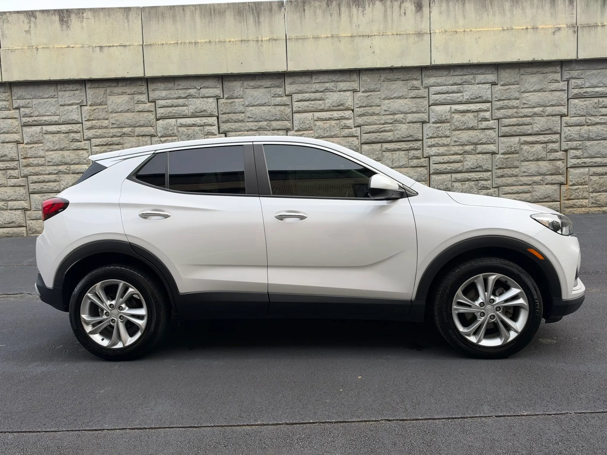Used 2021 Buick Encore GX Preferred FWD image 6