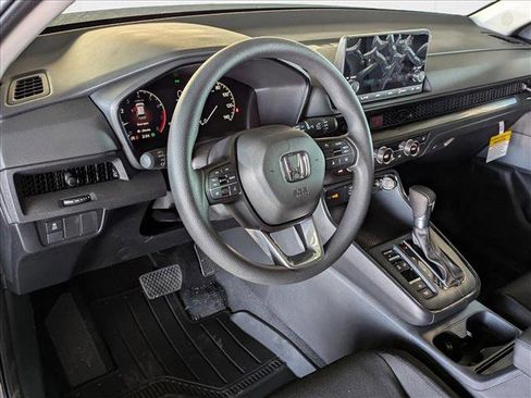 New 2025 Honda CR-V EX image 3