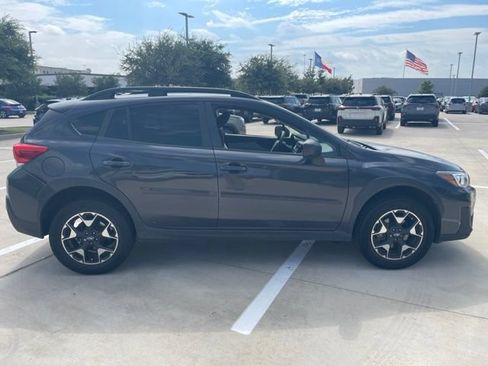 Used 2019 Subaru Crosstrek 2.0i w/ Eyesight System AWD/4WD image 2