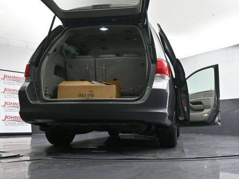 Used 2008 Honda Odyssey EX-L image 48